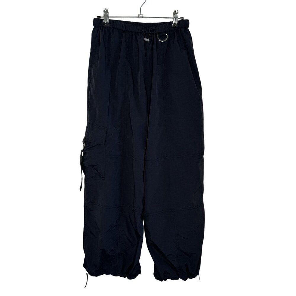 Veveret Elastic Waist Black Cargo Pants, S